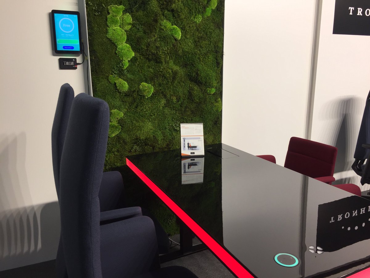 TableAir's tweet photo. Second day at the Stockholm Furniture Fair A23:30 stand!
https://t.co/UKkAAybEay
#tradeshow #tableair #furniture #officedesign #interiordesign #minimalism #deskgoals #ledlights #tableair #innovativedesign #designgoals https://t.co/2J0omcQP55