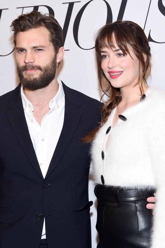jamiedornanpt's tweet photo. Four years ago today, #JamieDornan and #DakotaJohnson attended the #FiftyShadesFirst premiere in New York City!๐ #FiftyShades (February 6, 2015) https://t.co/kfpEt2DXoC