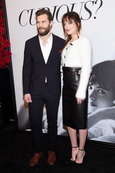 jamiedornanpt's tweet photo. Four years ago today, #JamieDornan and #DakotaJohnson attended the #FiftyShadesFirst premiere in New York City!๐ #FiftyShades (February 6, 2015) https://t.co/kfpEt2DXoC