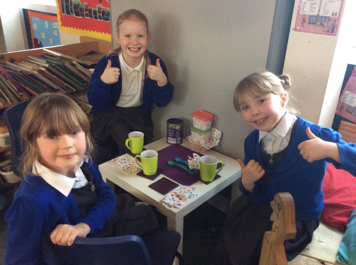 2022whitkirk's tweet photo. 🐬 Last weeks 100 Reads! Well done AA, MB and CC! 📚 https://t.co/tW8DFmRiTI