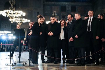 View image on Twitter