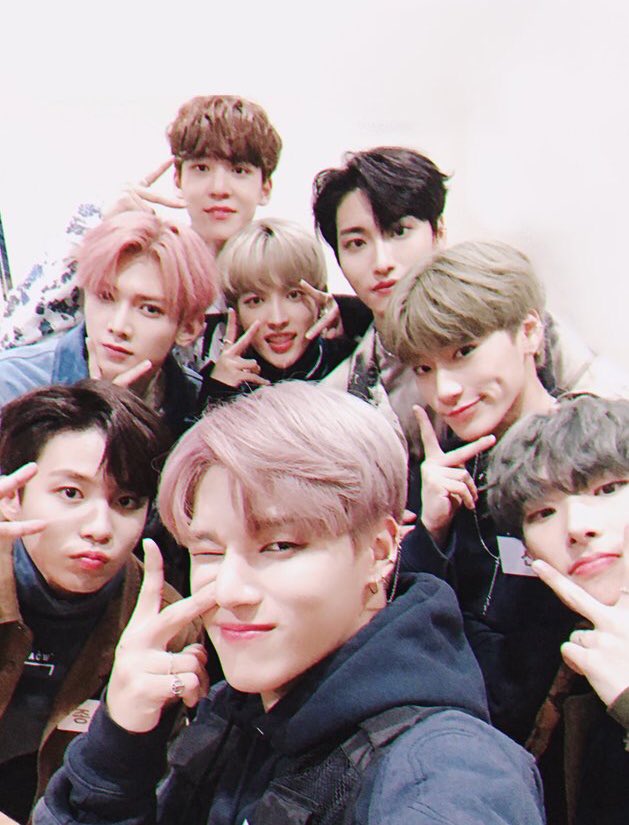 van 💓 hwa on Twitter: "➖ATEEZ as your best friend ^ ^ ╰(*´︶`*)╯♡ • #ATEEZ  [a thread] https://t.co/8NPoRRULES" / Twitter