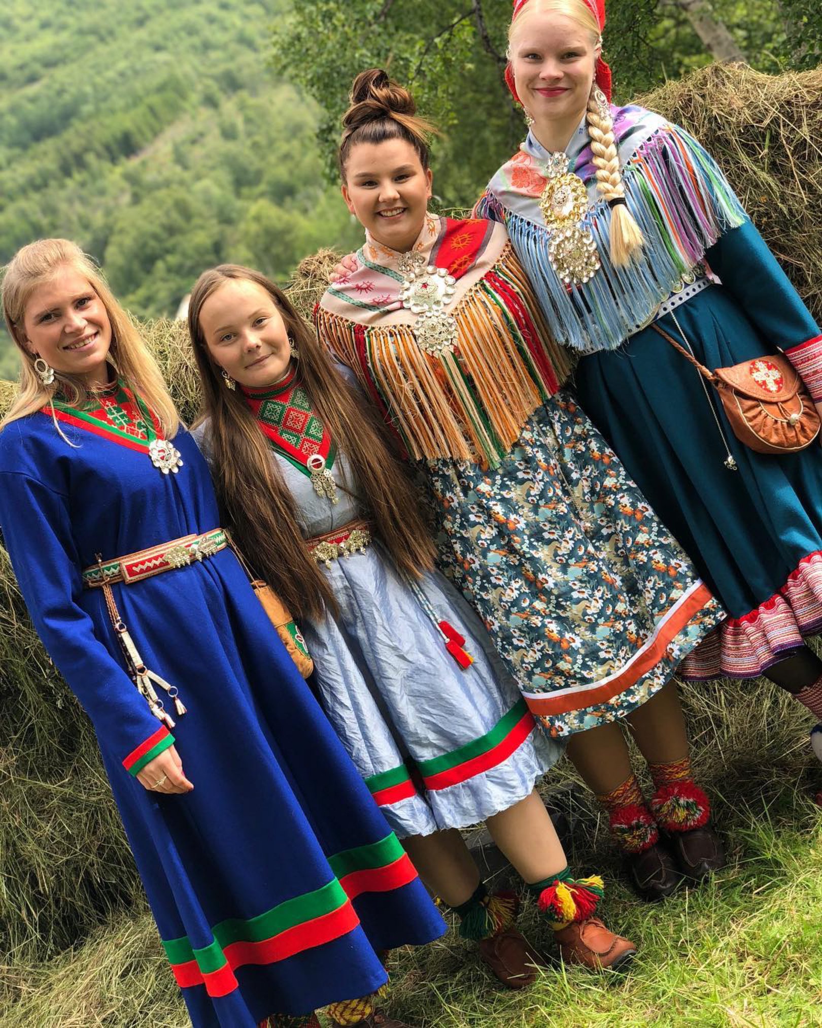 Northern Norway Ar Twitter Laehkoe Biejjine Vuorbbe Biejvijn Lihkku Beivviin Happy Sami National Day Proud Young Sami People Express Their Cultural Heritage In Versatile And Modern Ways Creating Belonging