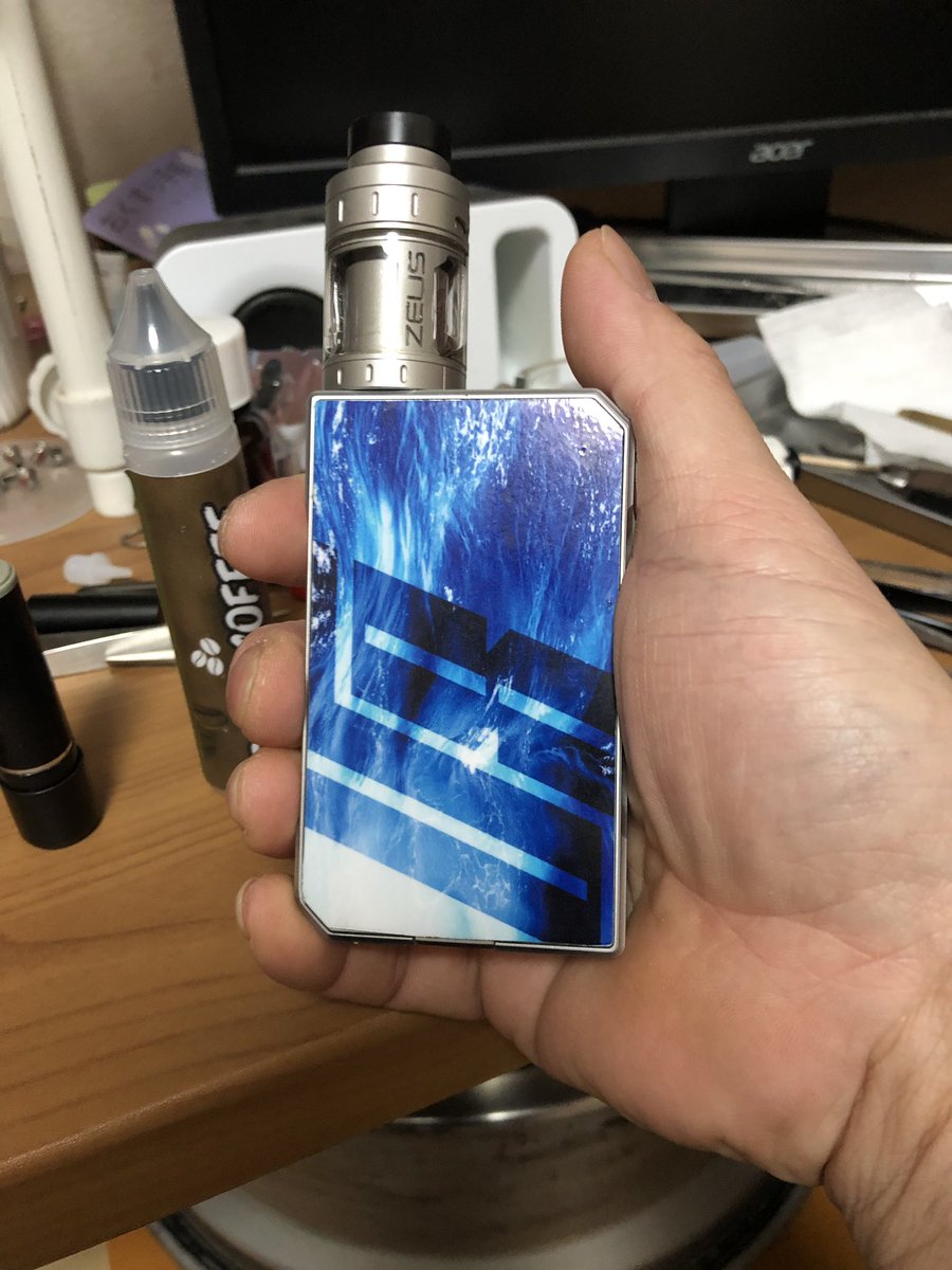 tutomu5103's tweet photo. DRAG MODとistic NOWOSの比較
小さい!軽い!これはいい!☺️
#vape #vapemod #dragmod #isticnowos #nowos https://t.co/3WVNvuq7k8