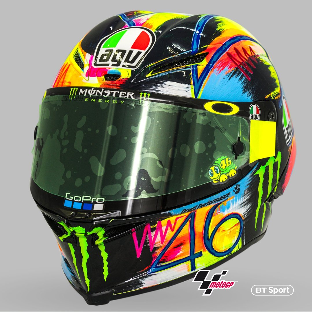 bikesontnt's tweet photo. Can we talk about Rossi's helmet at the #SepangTest? 😍 https://t.co/rMCfBm1Vse