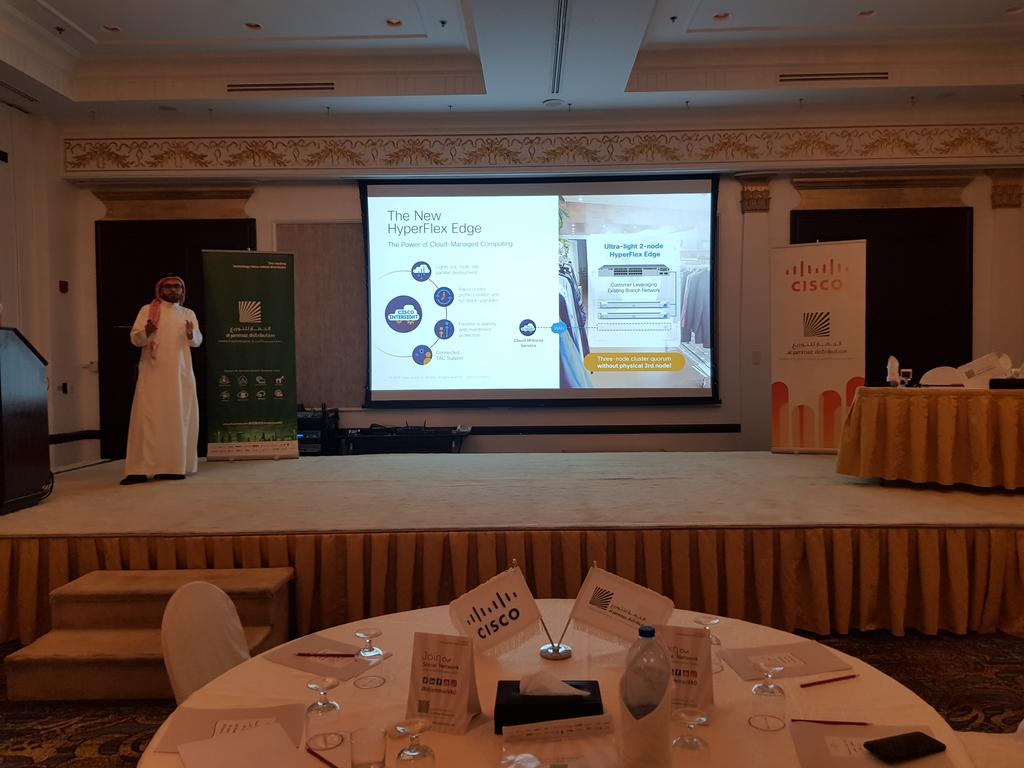 BaraaMohammadSY's tweet photo. AlJammaz Cisco Channel Summit - Jeddah where we are showcasing #Cisco #EnterpriseNetworking #datacenter & #collaboration #Solutions & Demonstrating #HyperConverged #Ciscoswitch
#AlJammaz #Distribution #CiscoDataCenter #networking
#CiscoDCC19 @CiscoDistEMEAR #exginge @imsidahmad https://t.co/rrlcT2RotD