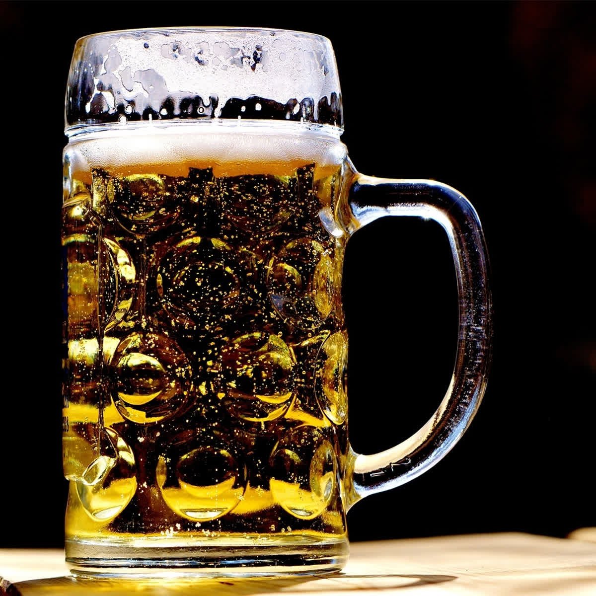 Enjoy locally sourced beer and regular comedy at your ultimate hot spot!

Relaxed traditional pub for real ale selection and pizza menu, plus regular live music and comedy. 🍕🍻

#BeersOfInstagram #CraftBeer #CoupleOfPints #DrinkToThat #Ciders #Perries