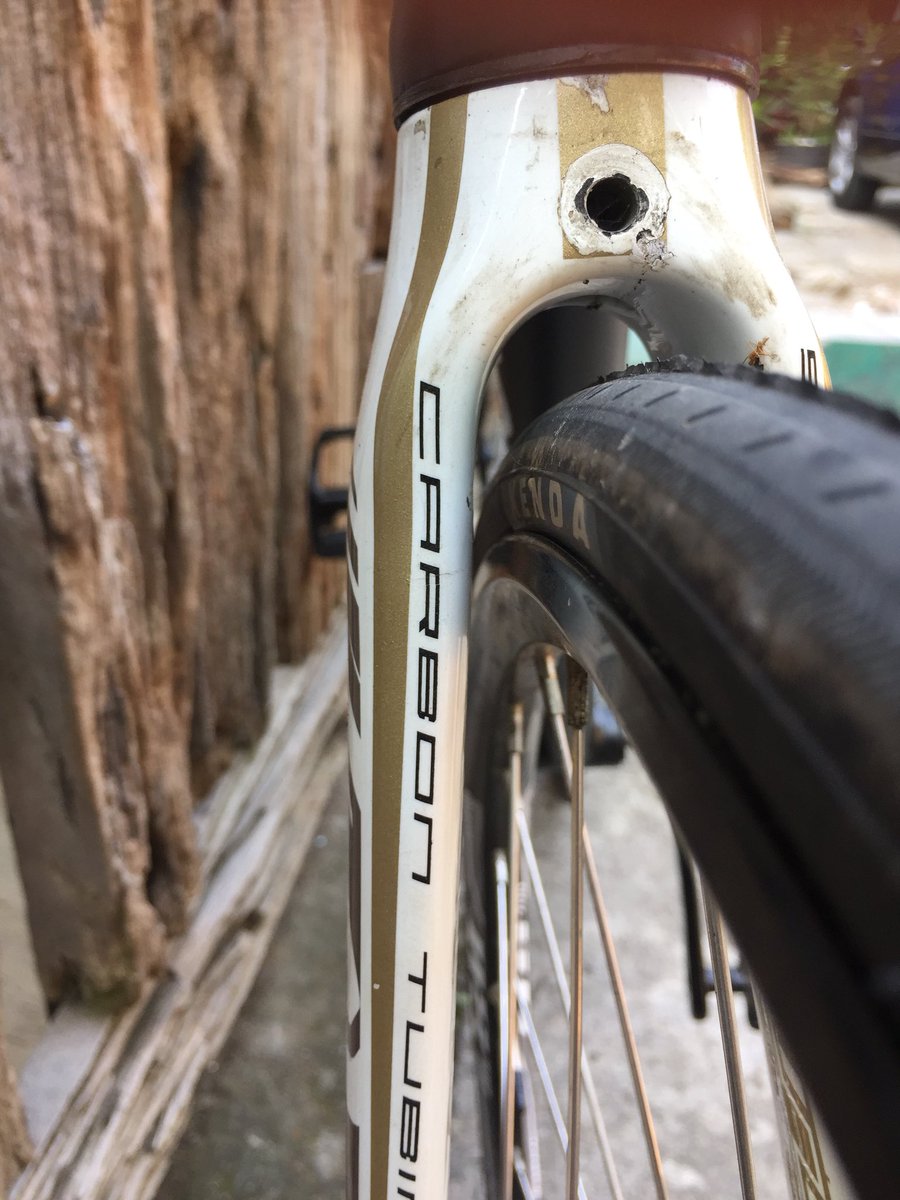 brianindratama's tweet photo. WTS Pco Lite Sz 53 - spec sesuai foto, Prefer full bike. harga 4jt  negoin aja klo minat #fnfjb #fpjb #agjb https://t.co/sZB7XCmY36