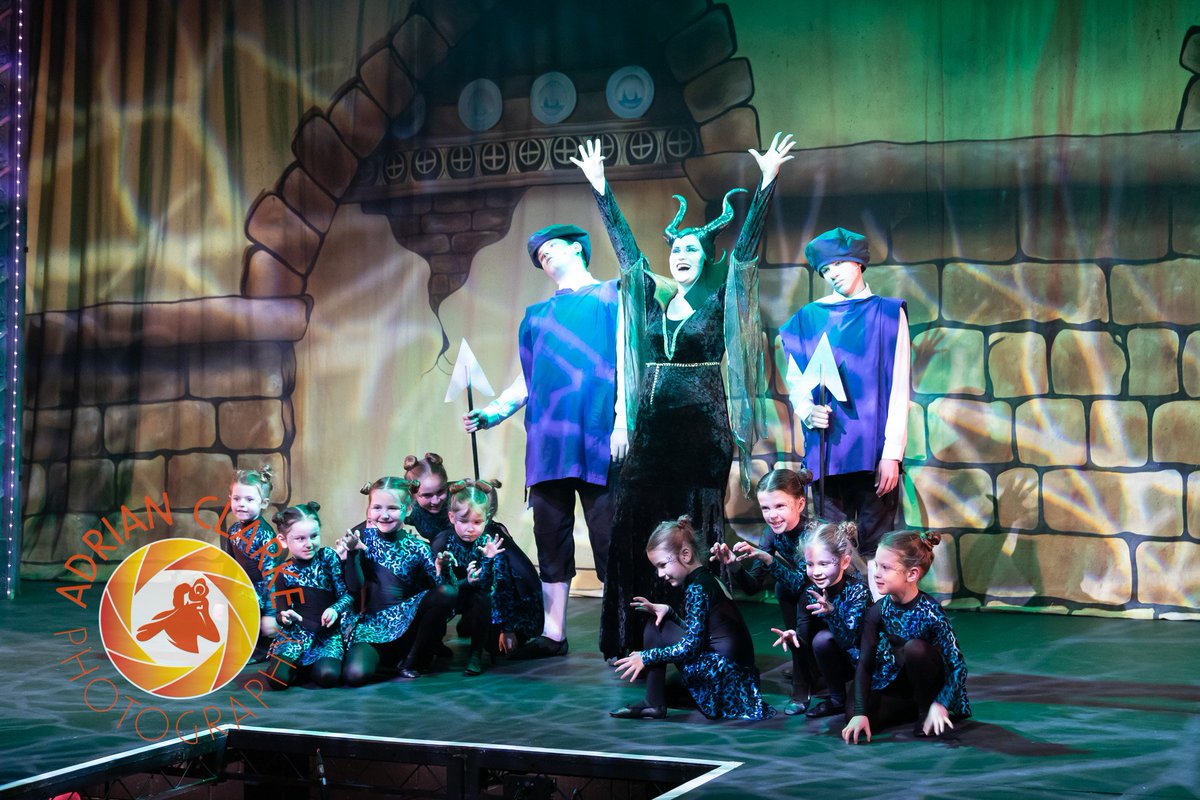 Adrian Clarke Photo tweet media