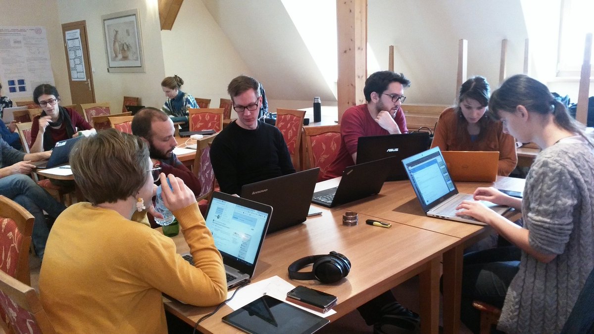 MassimoSt's tweet image. It's a busy day of scientific discussions about interdisciplinary research projects at #WWCS2019 @complex_warsaw . There is a great creative atmosphere!