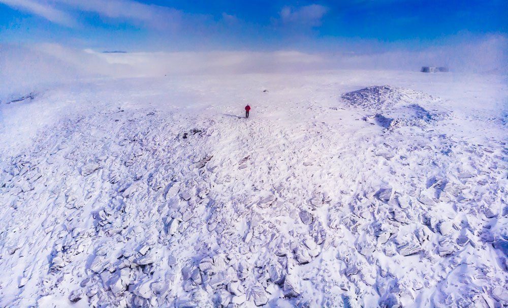 MtnPress's tweet photo. RT @paul_steele: A Winter Climb of Ingleborough, Yorkshire Dales 
pics &amp; more - https://t.co/pwoOedgiNi https://t.co/YXKwg5KOIo