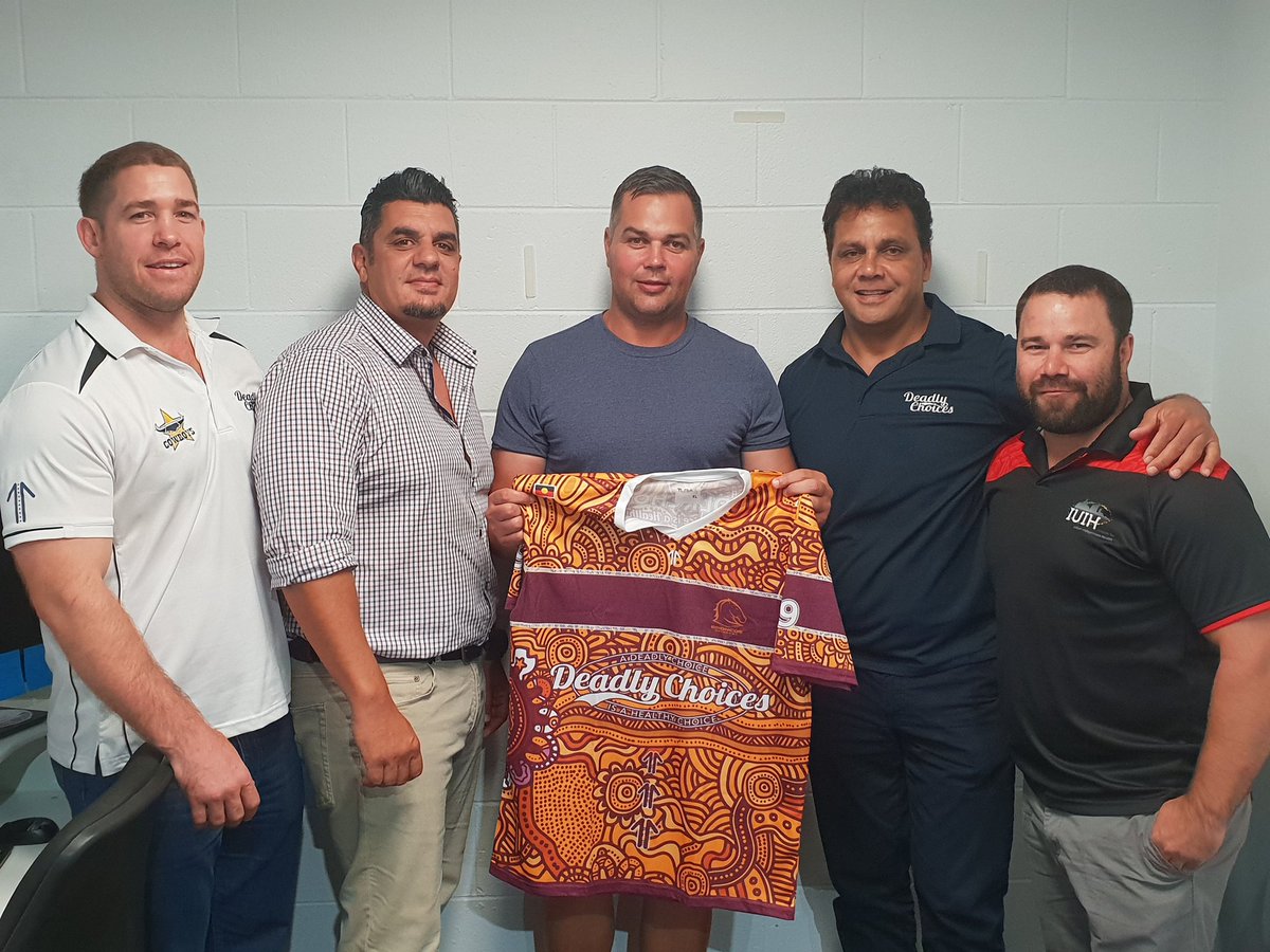 DeadlyChoices's tweet photo. Some heavyweight support today as @brisbanebroncos Head Coach Anthony Seibold dropped by to yarn about the valuable work we're undertaking. https://t.co/Hcv94lWqig