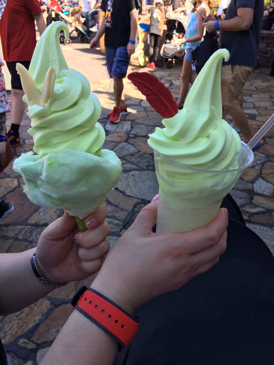 gvolution's tweet image. 2nd day at WDW. Just tried the Peter Pan Float and Tink’s Pixie Dusted Cone. So refreshing and delicious 😋. Thanks @DisneyFoodBlog for the recommendation. @TheJennTracker @thetimtracker have you guys tried it yet? Peter Pan &amp;amp; Capt Hook approve of these #wdw #disneyfood