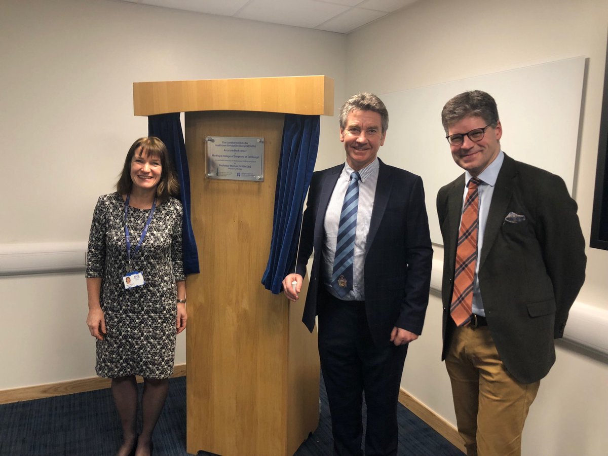 PRCSEd's tweet photo. A privilege to Unveil the Partnership with The outstanding Dundee Surgical skills centre with @rcsed . Wonderful opportunities for surgical simulation. The future of surgical training in Uk ⁦@ASiTofficial⁩ ⁦@surgeonsnews⁩ ⁦@DundeeSurgSoc⁩ ⁦@NinewellsH⁩ https://t.co/NZzb56Cd9o