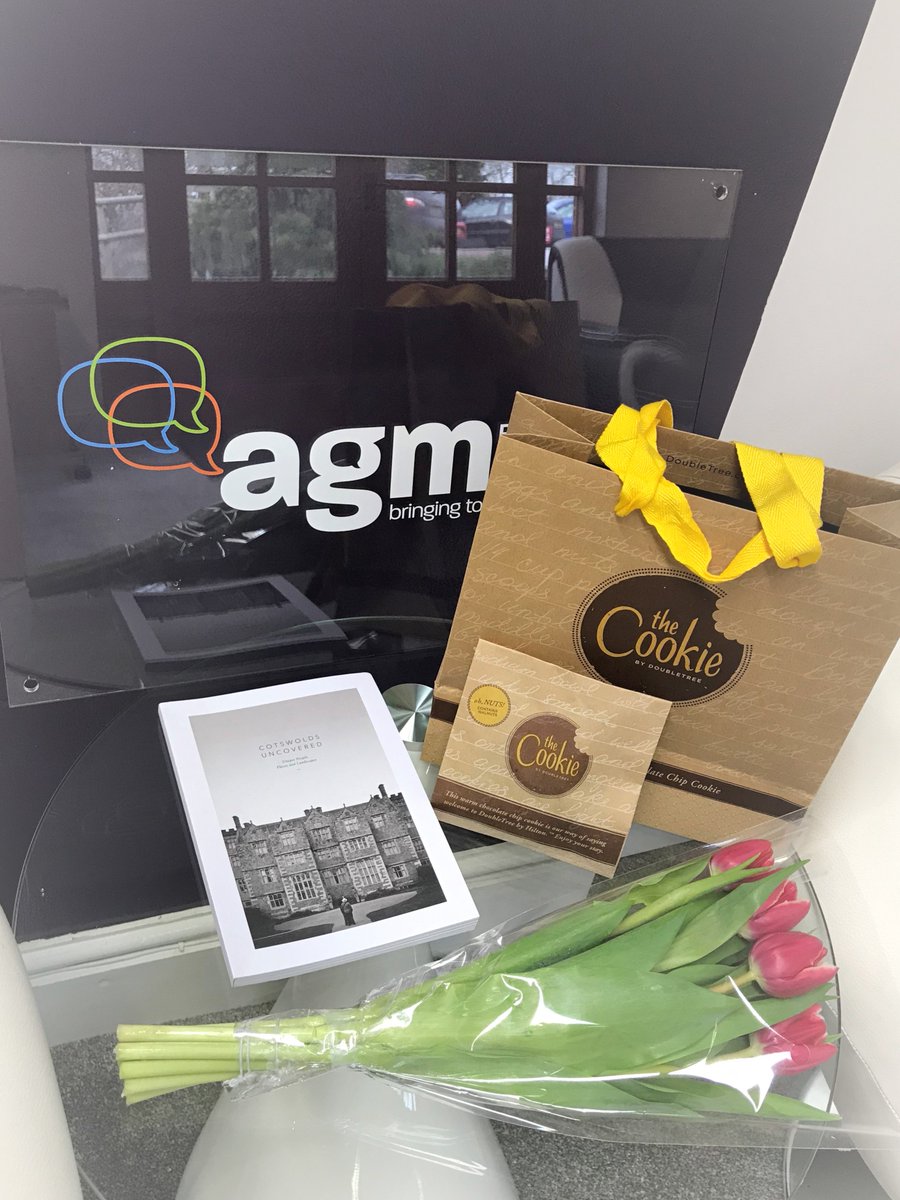 Big thanks to <a href="/sanchez_tara/">Tara Sanchez</a> from @DTCheltenham for the visit and gifts (special thank you from Adam for the flowers), always a pleasure to catch up!! #amazingcookies
