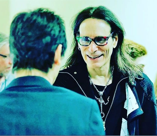 DannyWarrenUS's tweet image. The @NAMMFoundation's best kept secret is: "TEC Tracks", comfortably located in the Anaheim Hilton.
*Discussion panel Presented by: Dom Famularo for "The Sessions"
*Photo Courtesy of: Eric Manacsa

#SteveVai
#NAMM
#2019NAMM
#TECTracks
#TheSessions