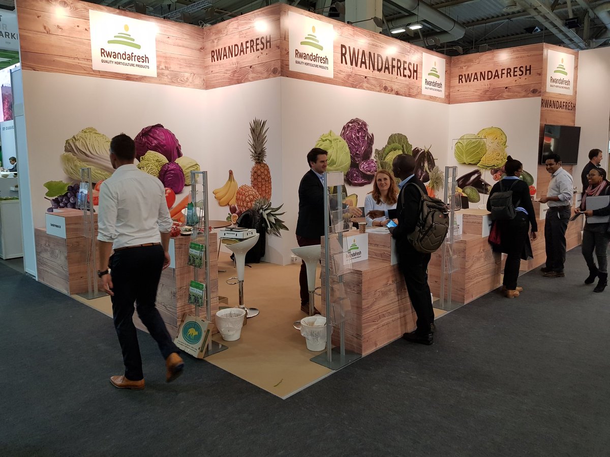 @RwandAgriExport and several exporters of agricultural products
represents #Rwanda at FRUIT LOGISTICA 2019, an International Trade Fair for Fruit and Vegetable Marketing, in Berlin: 06 - 08 Feb 2019. @Rwandafresh @RwandaAgri @RwandaMFA @Cesar_Igor_