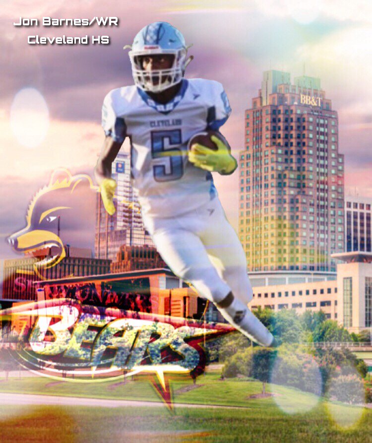 ShawBears's tweet photo. Happy to announce our 10th signee - JON BARNES to the @ShawUFootball family!
https://t.co/0hsfXCTvdz
#shawu #subears #NSD19 https://t.co/gD29Etgfzi