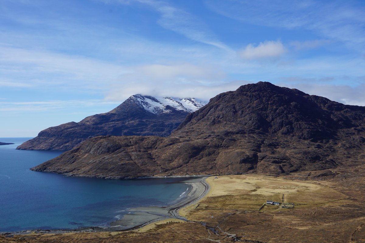 mountain_hikes's tweet photo. We had an awesome time #hiking and #trekking last #May on the isle of #skye in #VisitScotland  So we are heading back again this May bank holiday.  Come and join us at  https://t.co/D9kXaCzuB1 https://t.co/3YlxnPVhor