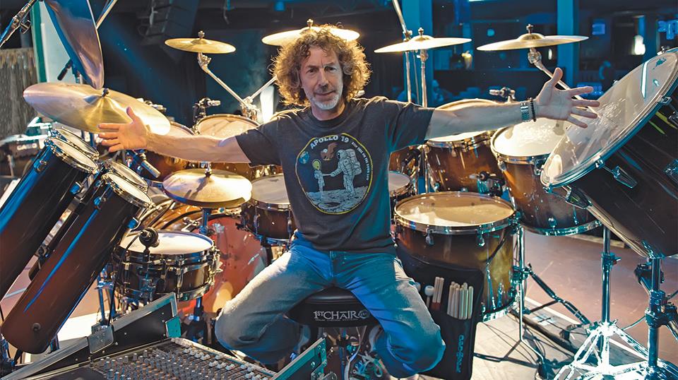 Happy birthday to Simon Phillips ! =) 