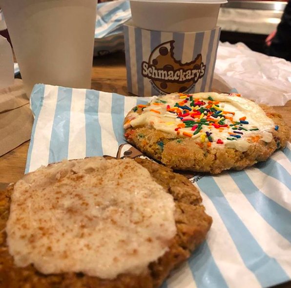 Schmackarys's tweet photo. Just a few more days until our makeover is complete! Until then get your cookie fix with 25% off online orders on @seamless + @grubhub ๐๐ช #Schmackarys #SchmackAttack
(๐ธ via IG: __.kelli.__) https://t.co/XZ9sDbn27c