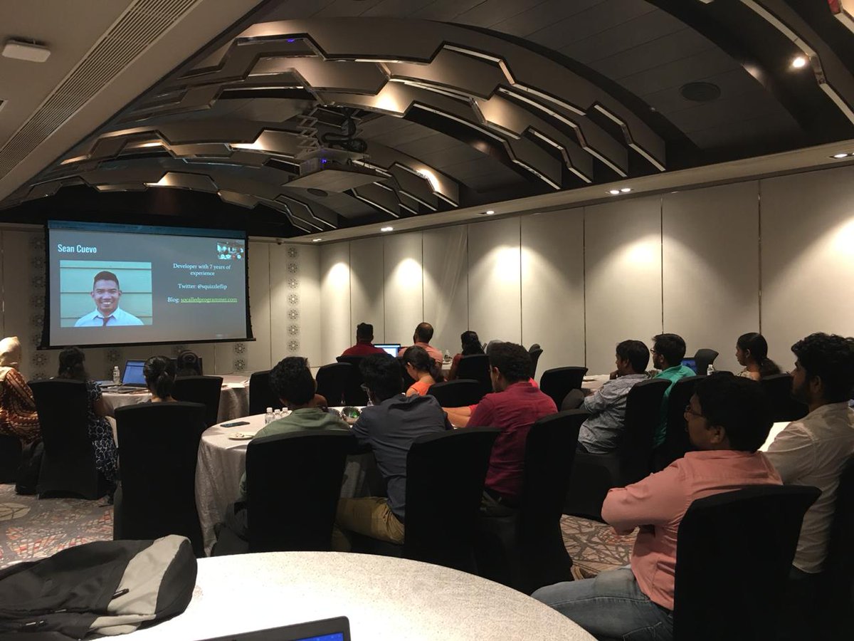 shruti4chess's tweet image. Now that's the icing on the cake! @squizzleflip introduces #LWC to @sfkeralawit. #LightningDevWeek #CodeGoals