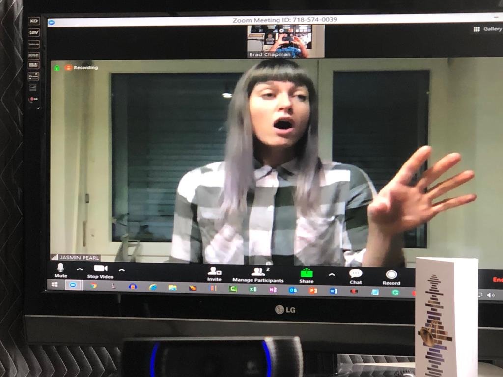 Vocal__Coach's tweet photo. My Student Iam_Ingeborg singing her heart out! Emotional vibez from Switzerland reaching LA
https://t.co/hvWAyFZ8DU
#bradchapmanvocalcoach #vocalstudent #switzerland #LA #newmusic #hollywood #grammyawardwinning #awardwinning #millionairemindset #entrepreneur #mindsetmatters https://t.co/nHEmetKQ0R