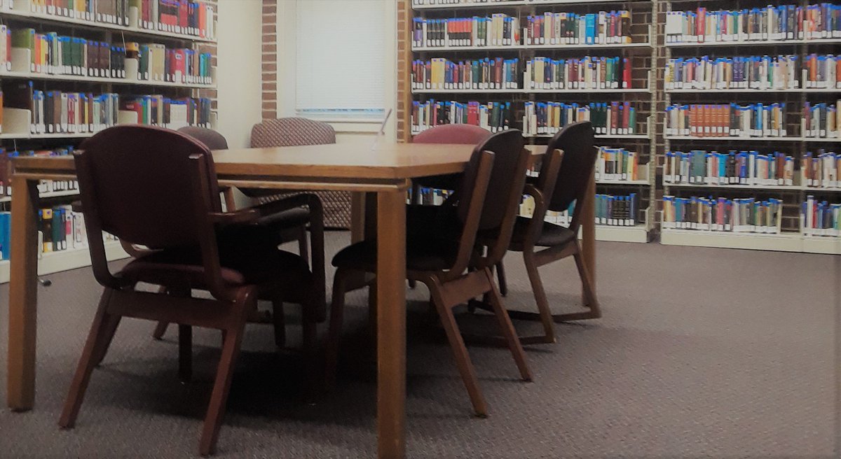 covenantlibrary's tweet image. Looking for a new spot to study on campus? Check out the study space and the &quot;mini&quot; collection in Room B121 in the Buswell LIbrary. It&apos;s a quiet space with commentaries and reference books within arms reach. #buswellsback #quietstudy