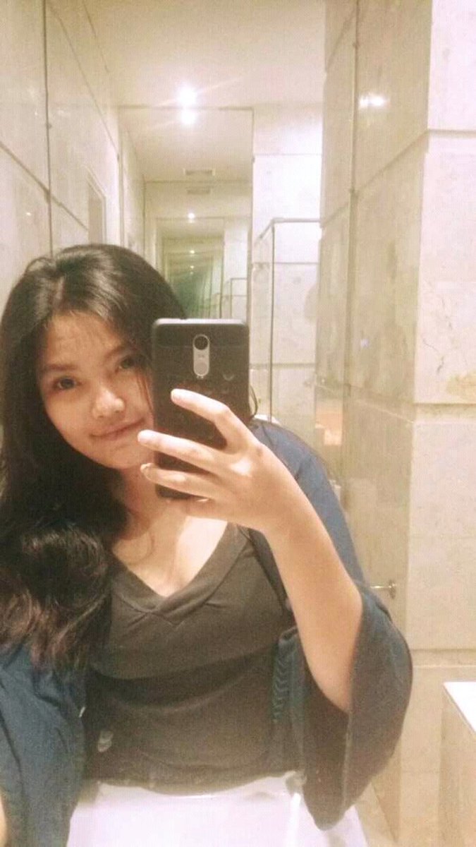 Mrstev9's tweet photo. Mucikari open bo 
Novi cewe bo real daerah makassar
St 2 jam 600k dp50% otw room
Lt 1.5 dp50% otw room 
Saya buka hotel tambah 500k 
Minat slot dm aja 
#cewekBO 
#cewebomakassar
#realbomakassar
#Bomakassar 
#cewemakassar 
#gandrang https://t.co/Xpp1xhdS7Z