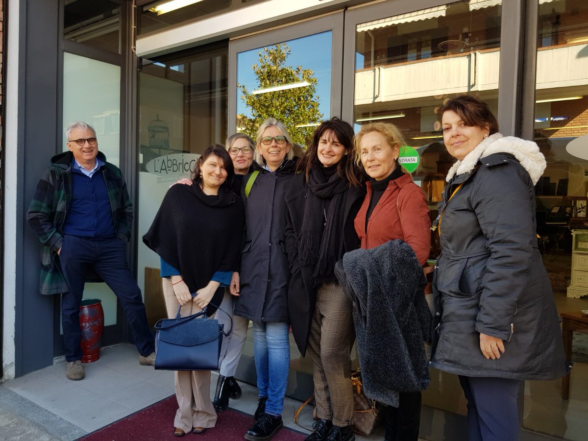 Una visita speciale alle nostre strutture: quella della fondazione Silviahemmet fondata dalla regina di Svezia per parlare di progetti futuri da fare insieme
bit.ly/2TzFSFv
#demenza #Alzheimer #Svezia #Stockholm #Grosseto #Maremma #6febbraio