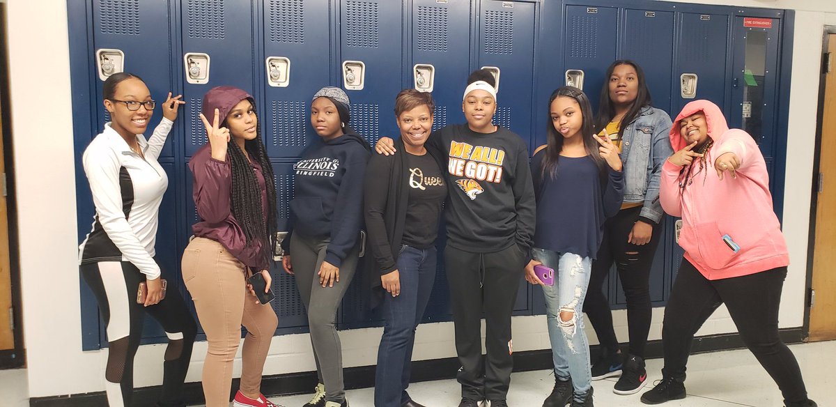 eartis2's tweet photo. Bogan students are the best first period class we are college ready dual credit@boganbengal79 https://t.co/ANCLL5T1FO