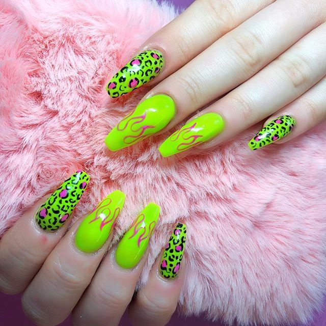 🐸🐍🦖🦎☘️🎾 #thegossipnailbar #bristolnailart #bristolnailbar #nailartbristol #nailsalonbristol #oldmarket #cutemani #uknailtech #uknailart #nailbarbristol #nailsalonbristol #freehandnails #freehandnailart #freehandnailartist #oldmarket #bristolnailsalon #bristolnails #thege…