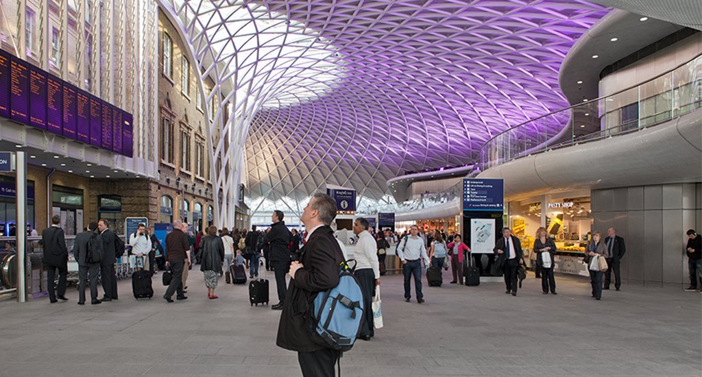 Two of our most powerful units the ArcPad™ Xtreme &amp; ArcPad™ 94 Integral were used to light the 52m span of the Kings Cross station western concourse in 2012 continue to wow crowds with a spectacular lighting scheme.

Visit bit.ly/2MTGSBH for your next lighting project