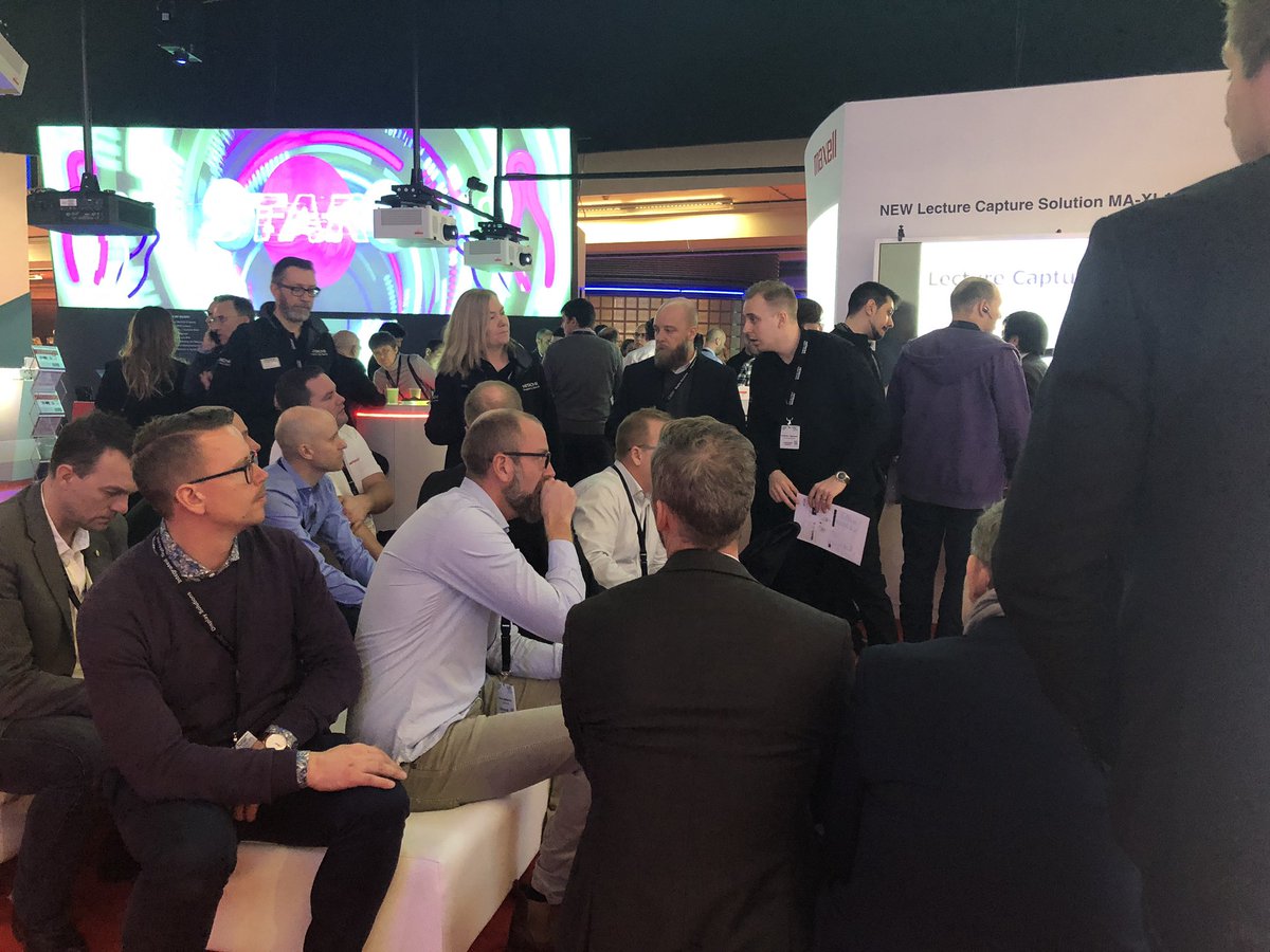 Hitachi AV tweet media