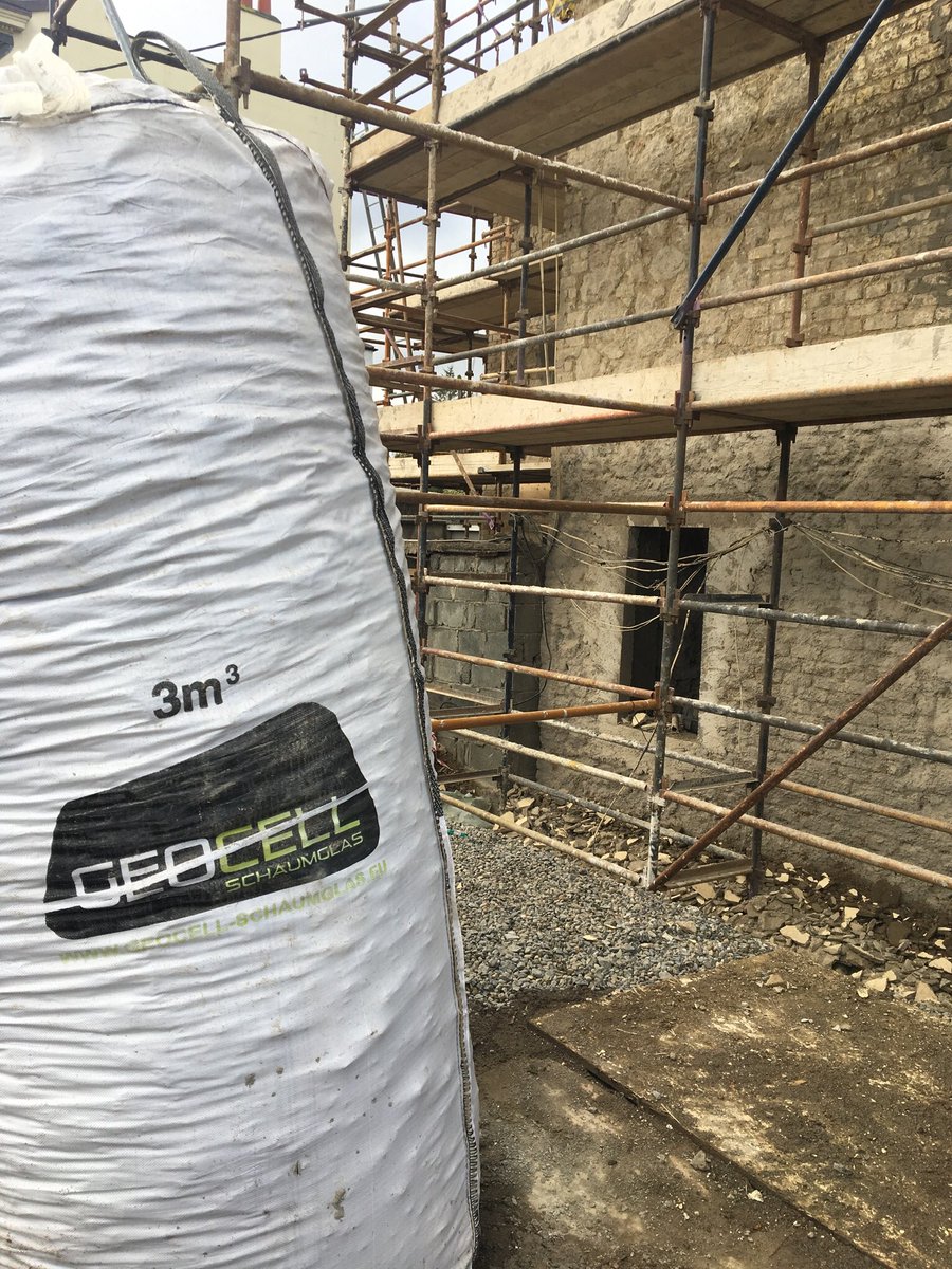 GeocellIreland's tweet photo. Geocell (insulating foam glass gravel) - delivered to a site in South Dublin and ready to replace old soil at ground floor to keep it dry, breathable and insulated. Client will use u/f heating and a limecrete top layer. #Geocell #Renovation #Conservation #Dublin #FoamGlass https://t.co/1R7jylOVFZ