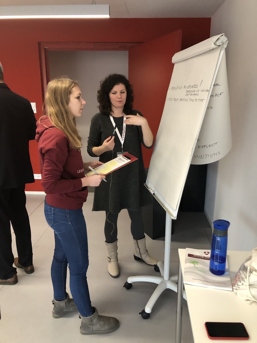lizclarkeeac's tweet photo. Graphic facilitation in action in the dancing with the system session. @LevPoints4Sust @BalazsiAgnes  #leverage2019 #day1explore https://t.co/osO5YZUdJ1