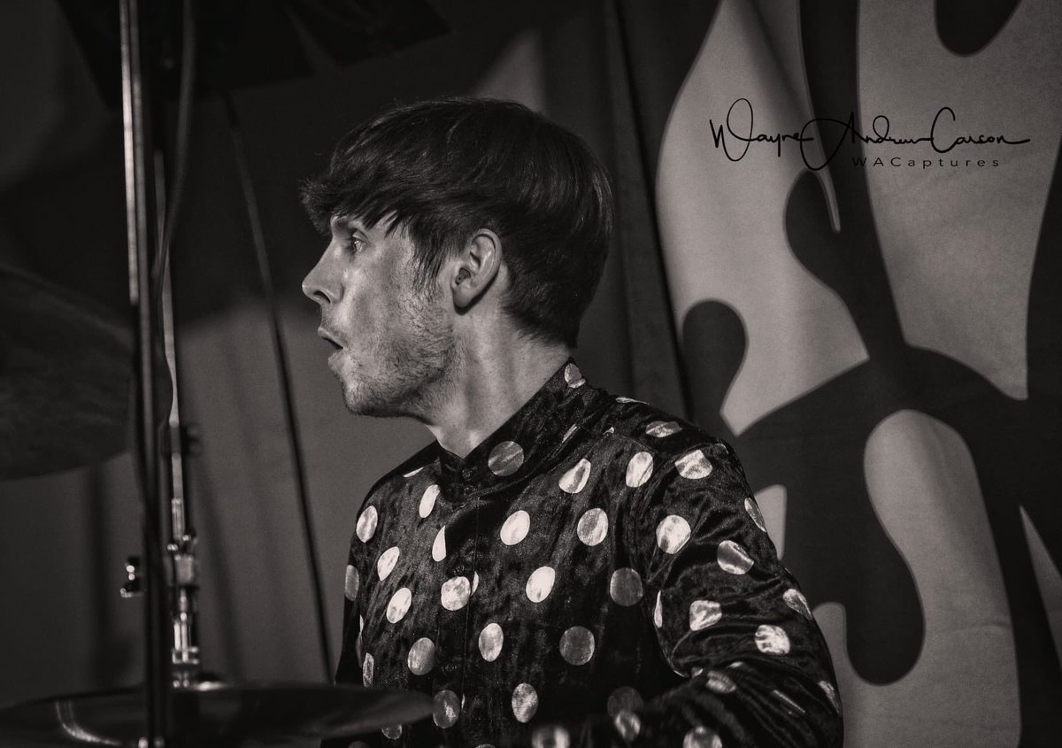 2 High Quality shots by the magnificent @WACAPTURES from last Saturdays gig with <a href="/TOTEMWOLFBAND/">TOTEM WOLF</a> and <a href="/monkeyharrisuk/">Monkey Harris</a> #totemwolfband <a href="/scruffoftheneck/">Scruff of the Neck</a> #blackandwhite #vintage #drum #drummer #drumming #gretschdrums #phixclothing PhixClothing.com #musicians #musician