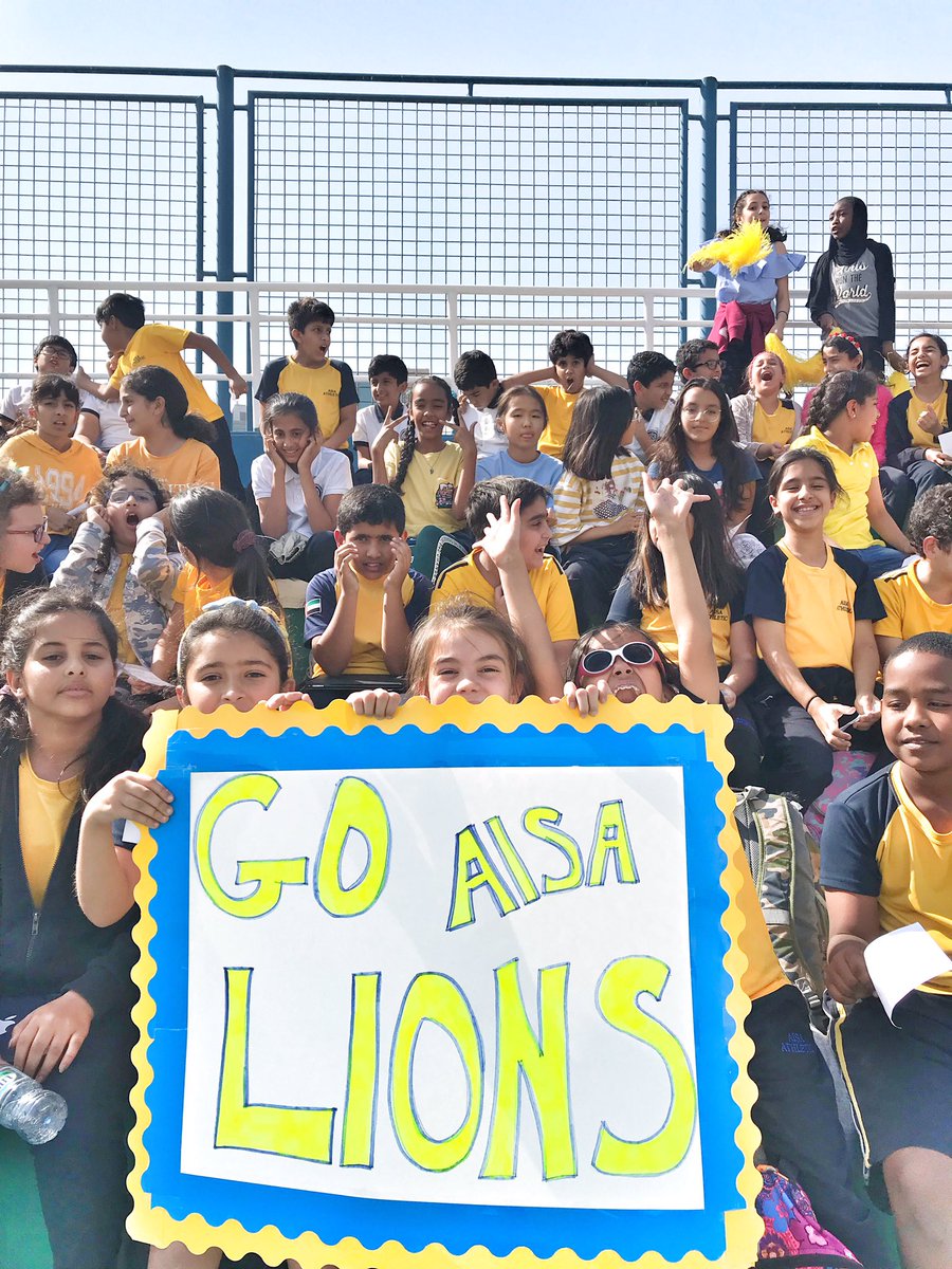 KatrinaMcDonnel's tweet photo. Bringing it back! #peprally #golions! #wholeschool #supportingoneanother #Oasisconference #AISAathletics #AISAlions #ESOLpride https://t.co/XcC41NBTkD