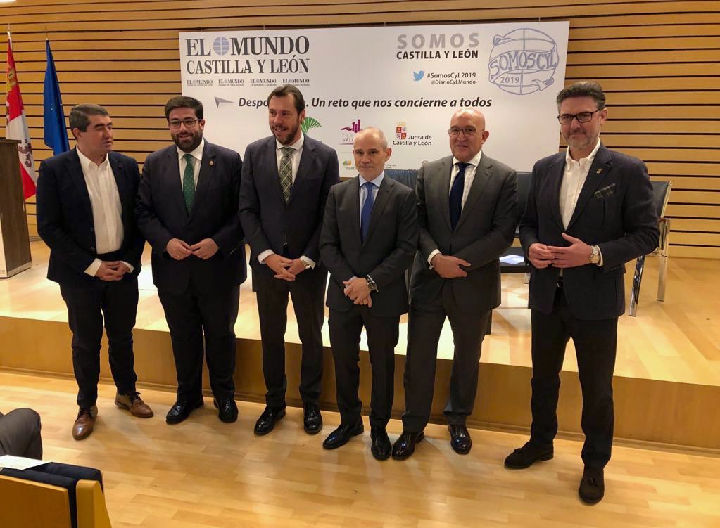 Dip_Va's tweet photo. Pte.@JesusJCarnero participa en #SomosCyL2019 @DiarioCyLMundo "El valor de las políticas cercana en la lucha contra la despoblación" con @oscar_puente_ @AyuntamientoVLL @JesusJCarnero @jesusmanuelsc82 @dipuavila @RSSanIldefonso @jlvazquez1967 moderada por #PabloLago @edigrup https://t.co/F9cGFKb3fi