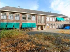 gemeenteheerlen's tweet photo. De gemeente Heerlen heeft geregeld panden en kavels te koop. Benieuwd of er iets van uw gading bij is? Meer informatie: https://t.co/rPBRO2ZjAv https://t.co/dHo6UFRnnY