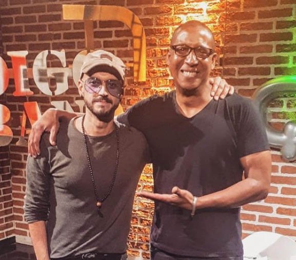 quieromusicatv's tweet photo. [AHORA] @Sie7emusic llega des #PuertoRico con su reggae urbano y toda su energía positiva para presentar su nuevo video #CocoMango en una entrevista con #AlexBatista https://t.co/EwmvDYoFzZ