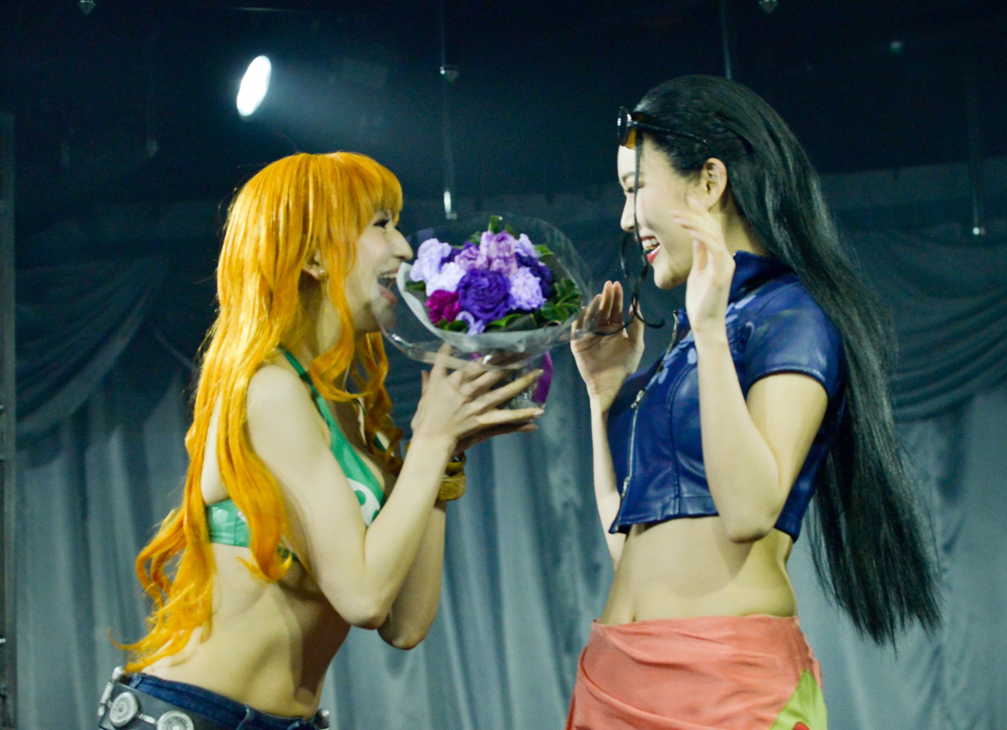 ティマ A Twitter 東京ワンピースタワー 2 6 ロビンバースデーイベント 千尋ちゃんナミ 莉緒ちゃんロビン 目の保養