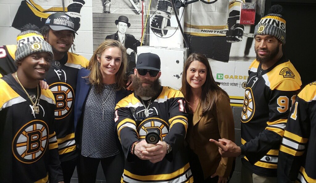 Aj Mleczko Griswold On Twitter Look Who I Ran Into Right Place At The Right Time Pats Mvp