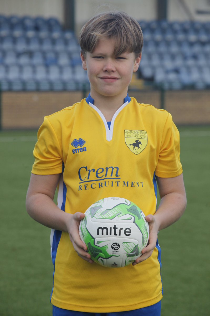 NewmarketTFCU16's tweet photo. #TB1 #KM2 #RD3 #RT5 

📸📸📸📸

Proudly Sponsored By; @CremRecruitment 

Photo Credit: Chez Mil https://t.co/wGRGXzugPQ