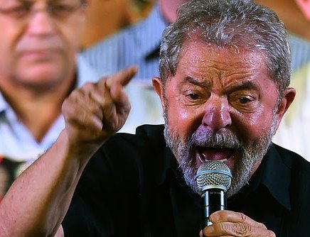 Malutrin2018's tweet photo. @zedeabreu Lógica perversa! Infâmia!!! #MinistroMoro "executa" guerra ao crime #GERADO pela miséria e desigualdade do "pacote" do #MinistroGuedes. https://t.co/HRcaf0veei