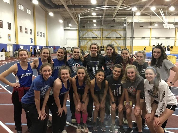 NelleRay10's tweet photo. These girls did so amazing at 4A East Regionals!!!! Love these girls and cant wait to go to states with them!! @MilesplitMD https://t.co/jpIPFxHkqW
