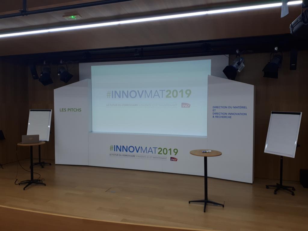 Elodie_Vn's tweet photo. Aujourd'hui c'est journée pitch chez @GroupeSNCF #InnovMat2019 https://t.co/PVURyPkjK2