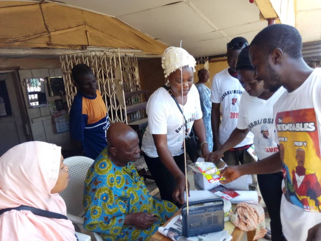SimpliTyty's tweet photo. Ila, Otan ayegbaju, Eripa, Obaagun and part of Ikirun, today 5th day of February, 2019 road show. nextlevel pmb/pyo @IleowoKikiowo @ProfOsinbajo @MBuhari #TruthBeToldNG #GetOutTheNumbers https://t.co/FBF0wL2K4D