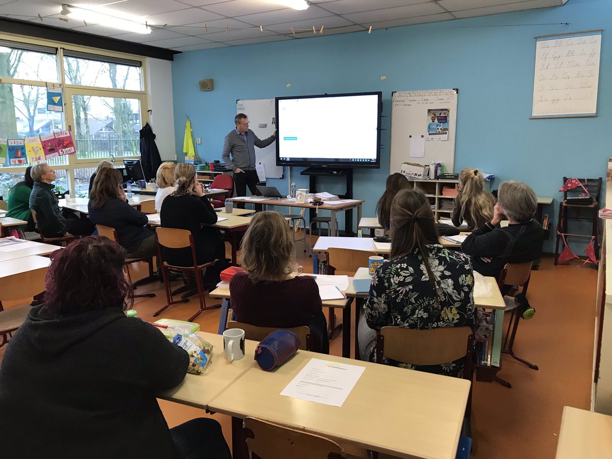 Weer een mooie Esis-training gegeven door mijn collega’s @erwinvosuden en <a href="/AdICTeacher/">Ad Groenen</a> 👍🏻