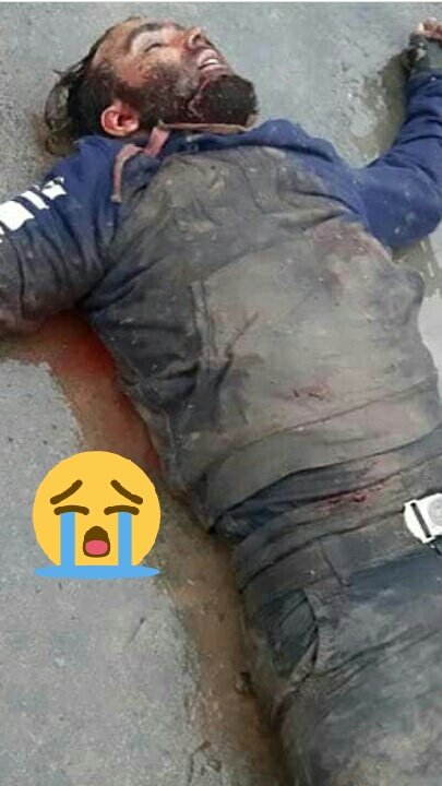uzaifkashmiri's tweet photo. #One_Brother
Got ShahaDat at #Pulwama
#Khuday kerNay Shahdat #Qabool😢😢
#Guraba https://t.co/WznqkNwvBA